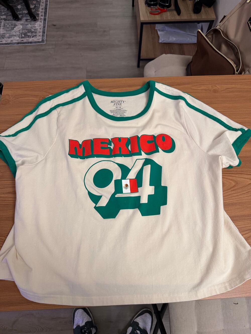 Cream and Green Mexico 94 T-shirt - Mighty Fine